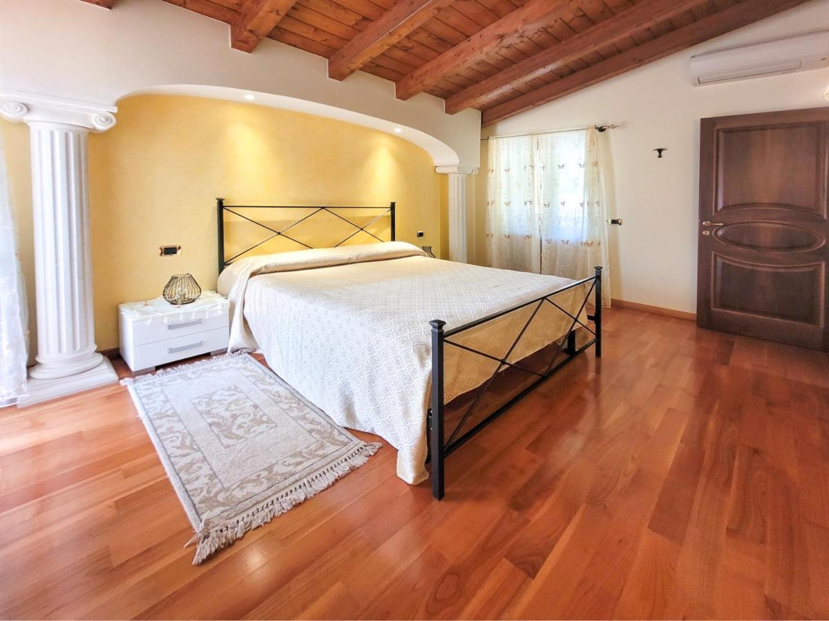 לימונה סול גרדה Villa Fior Di Loto מראה חיצוני תמונה